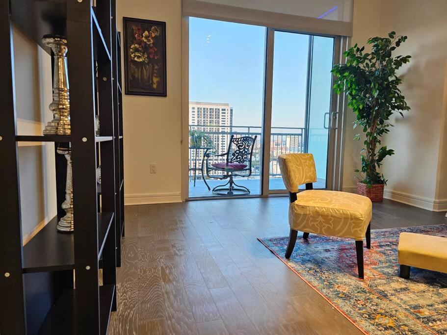 休斯敦Luxury Highrise In Midtown - Skyline Views And Chic Decor公寓 外观 照片