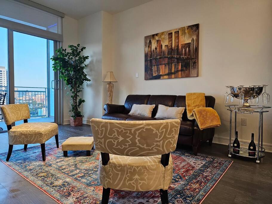 休斯敦Luxury Highrise In Midtown - Skyline Views And Chic Decor公寓 外观 照片